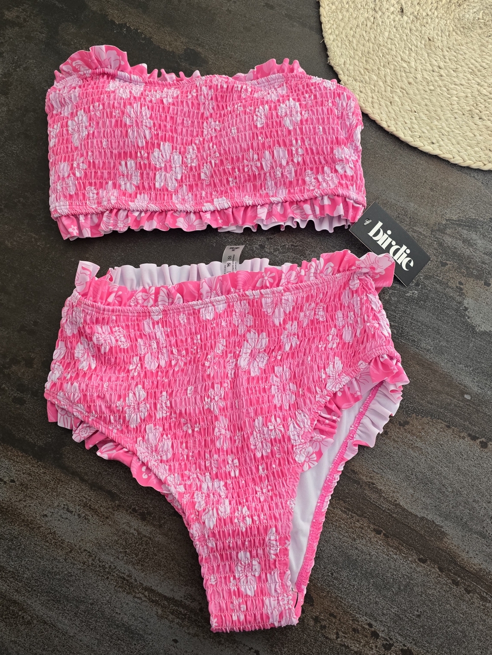 nwt Pink Floral Smocked Bandeau Bikini Set Size Medium - Picture 5 of 7